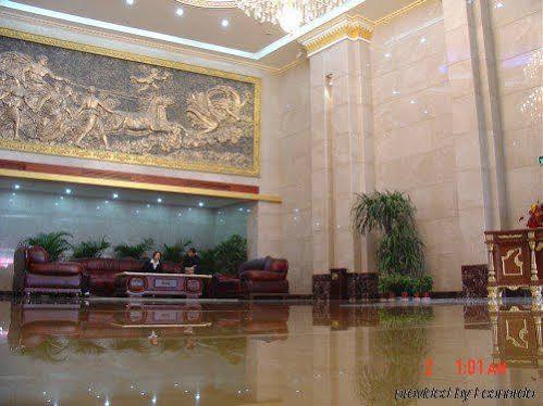 Xiong Ye International Hotel คุนหมิง ภายนอก รูปภาพ